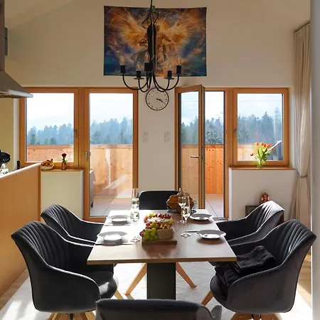 Voegel Apartman *